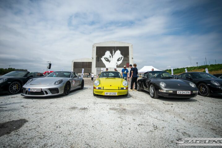 Social Sunday - Porsche - Racelens
