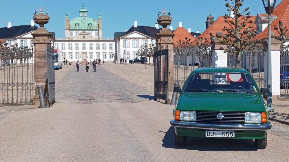 Veteranbiler på slottet - Racelens