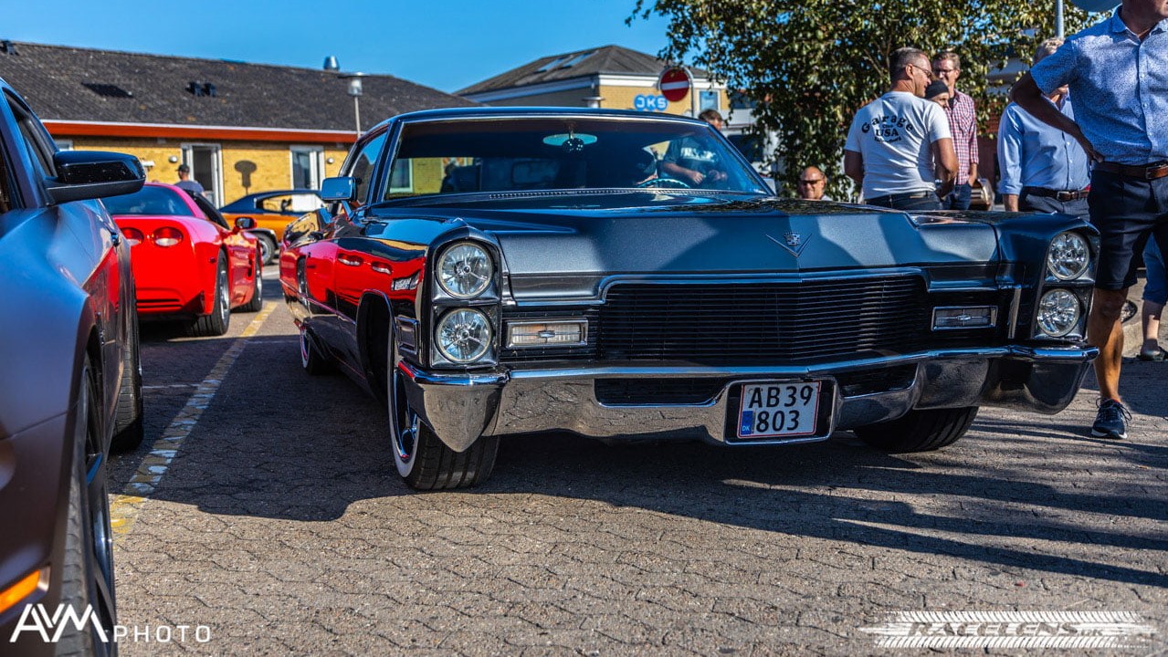 Cars & Coffee LRCC - Racelens