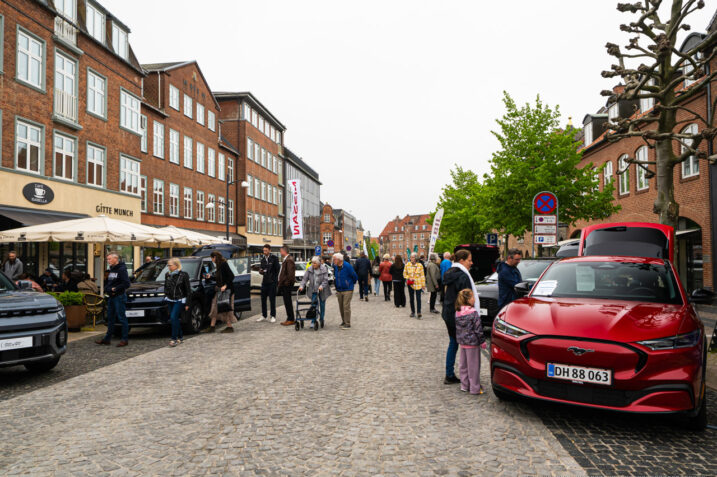 Biler i bymidten - Holbæk - Racelens
